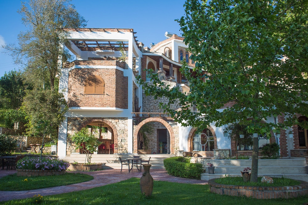 Hotel Livia - Image 1