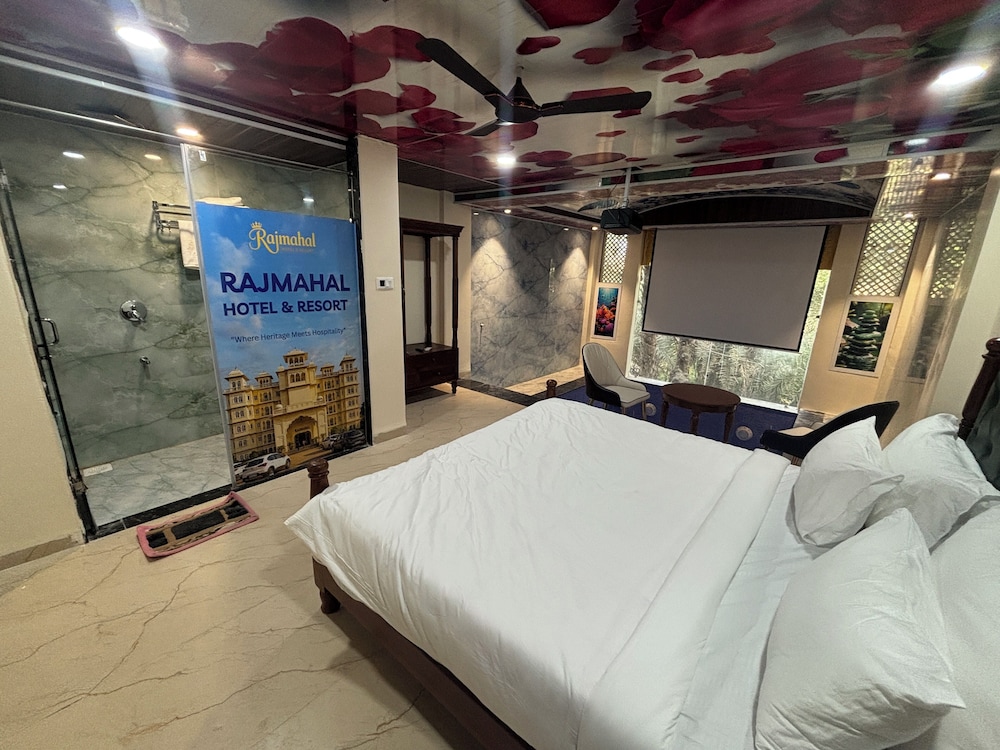 RAJMAHAL HOTEL & RESORT