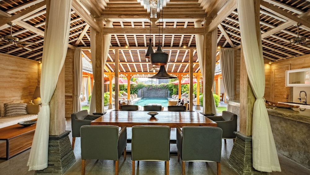 Taramille by Villa Finder