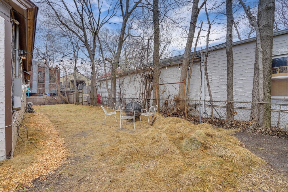 < 1 Mi to Xcel Energy Center: Walkable Hideaway!
