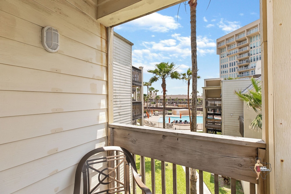 Bahia Mar Solare Resort Condos