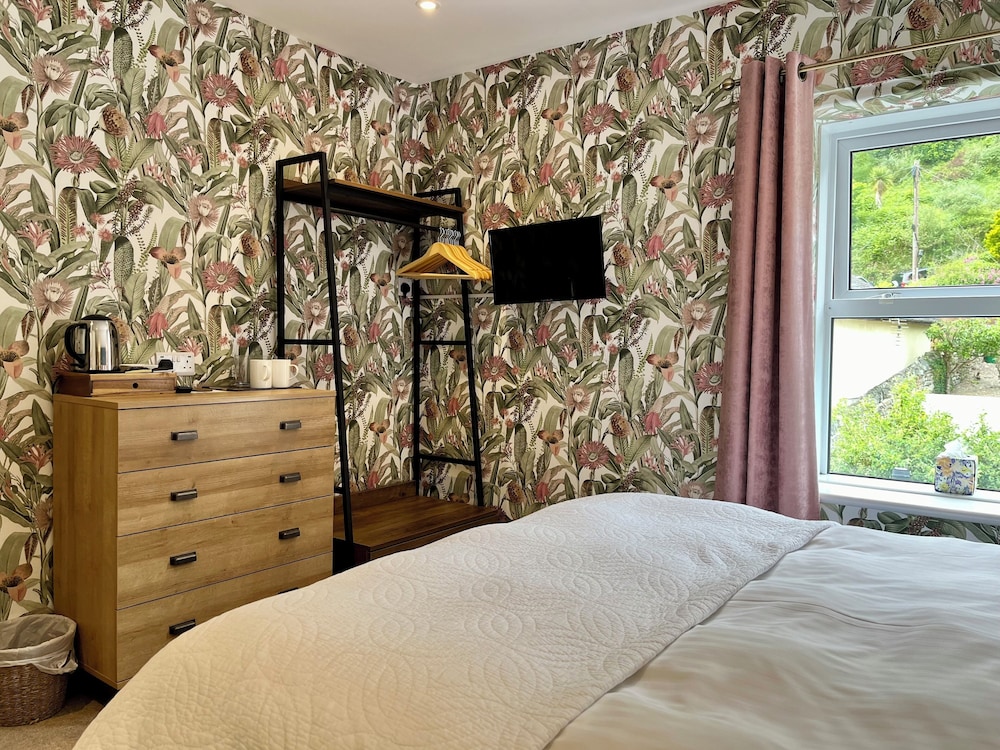 Lynton Vacations - Southcliffe Bed  Breakfast - Property Image 125