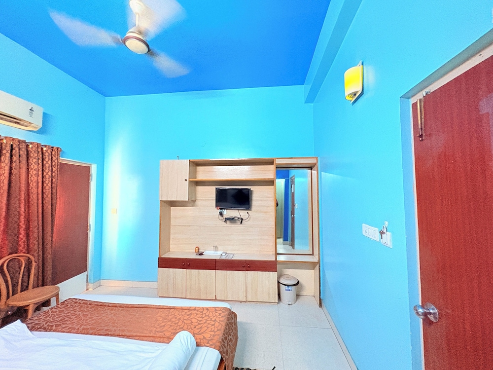 Swarna Villa puri Near Sea Beach
