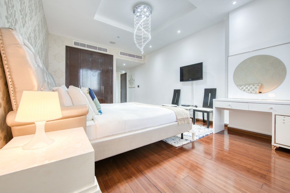 Tiara Residences - Mint Stay