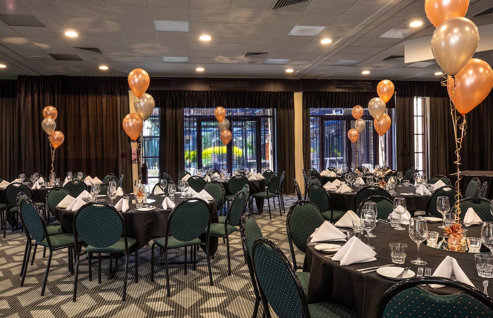 meeting & event spaces
