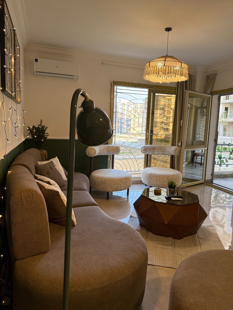 Unique 3-bedroom Apartment in First Al Sheikh Zayed, Cairo