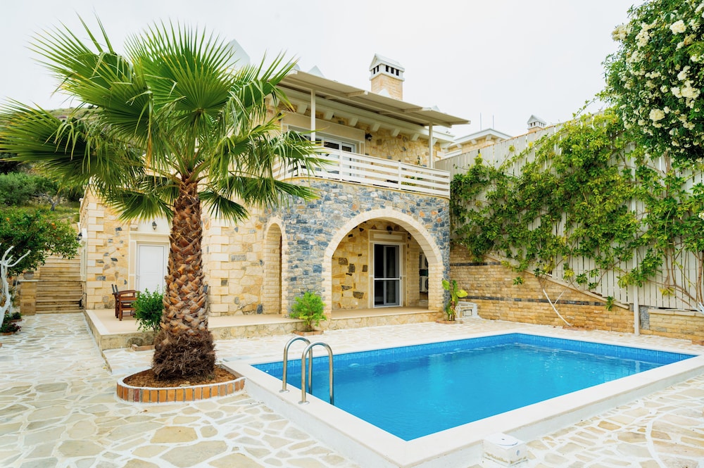 Anesis Family Villas