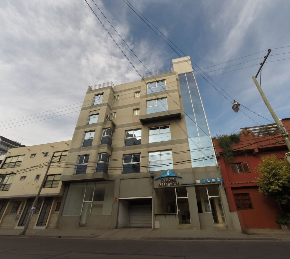 Nubes Apart Hotel