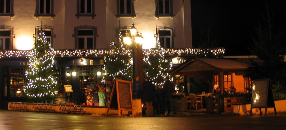 Le Baron Apartments