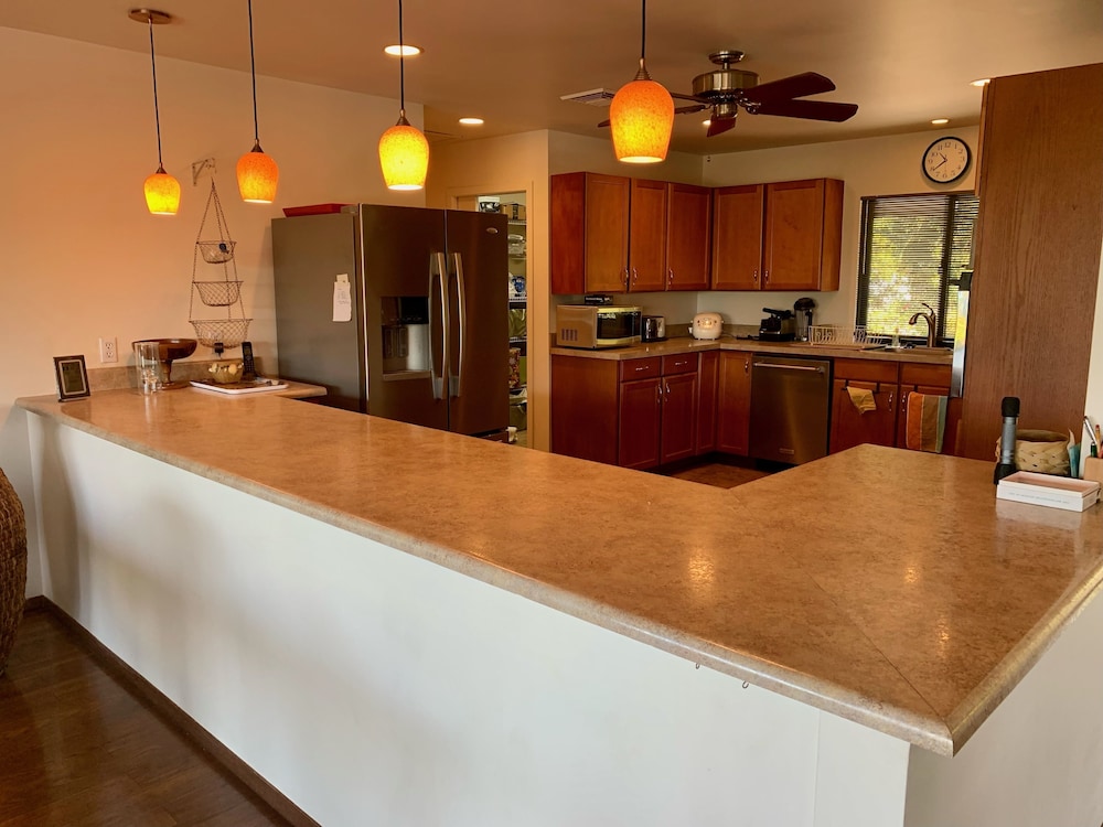 Kohala Estate Home 3 Bedroom Estate by RedAwning