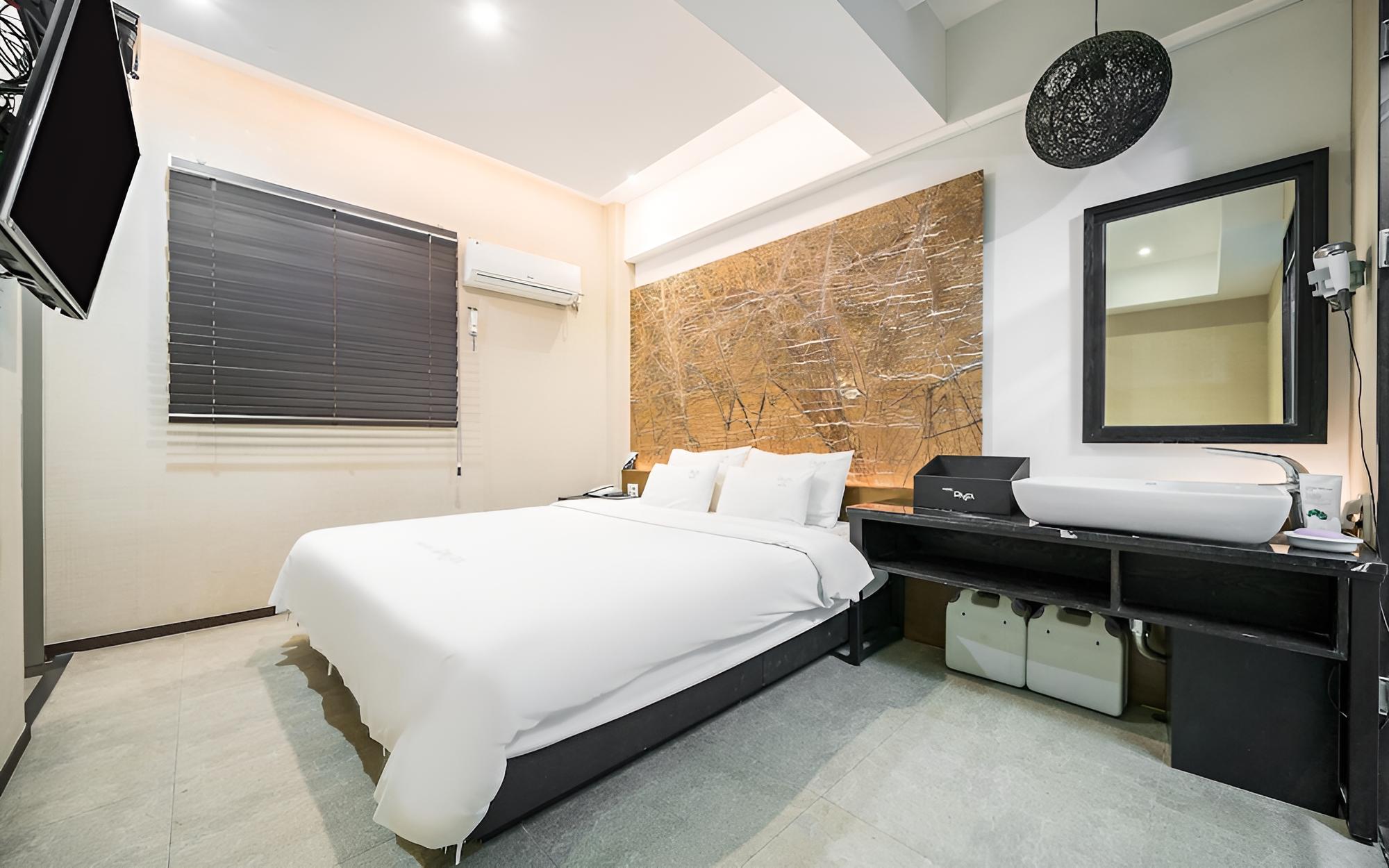 Yangsan Bukbudong Pasta Hotel