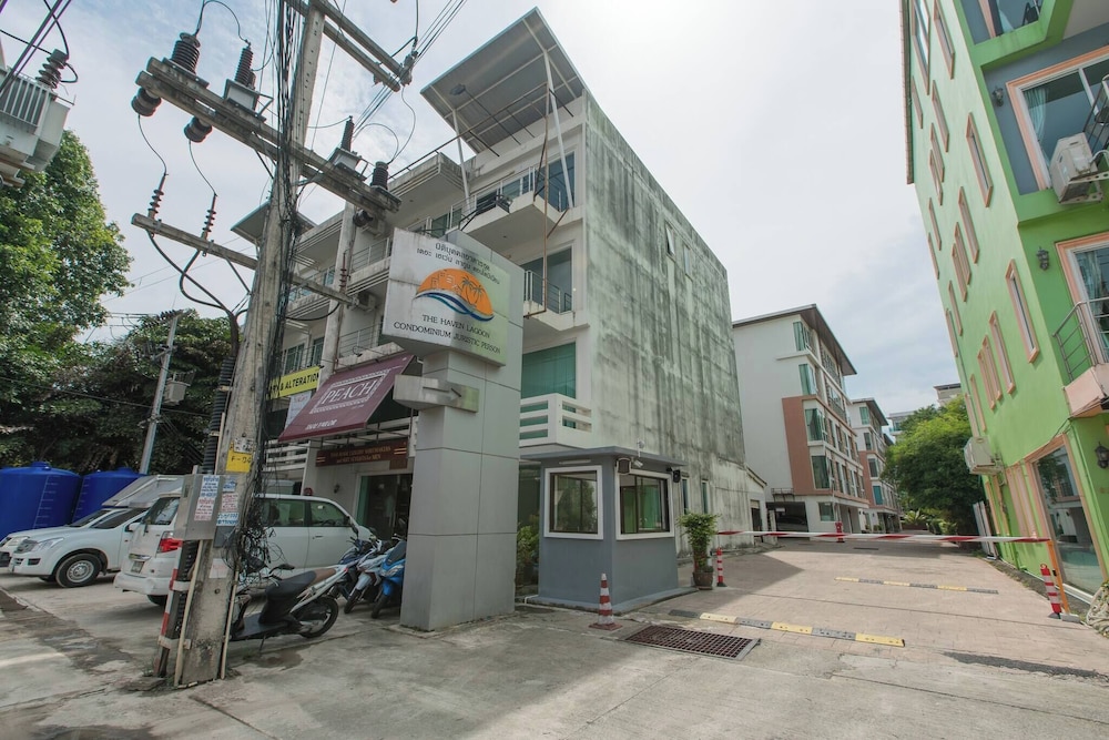 6-18 - 3 Bdr Spacious Penthouse With Shared Pool view 5