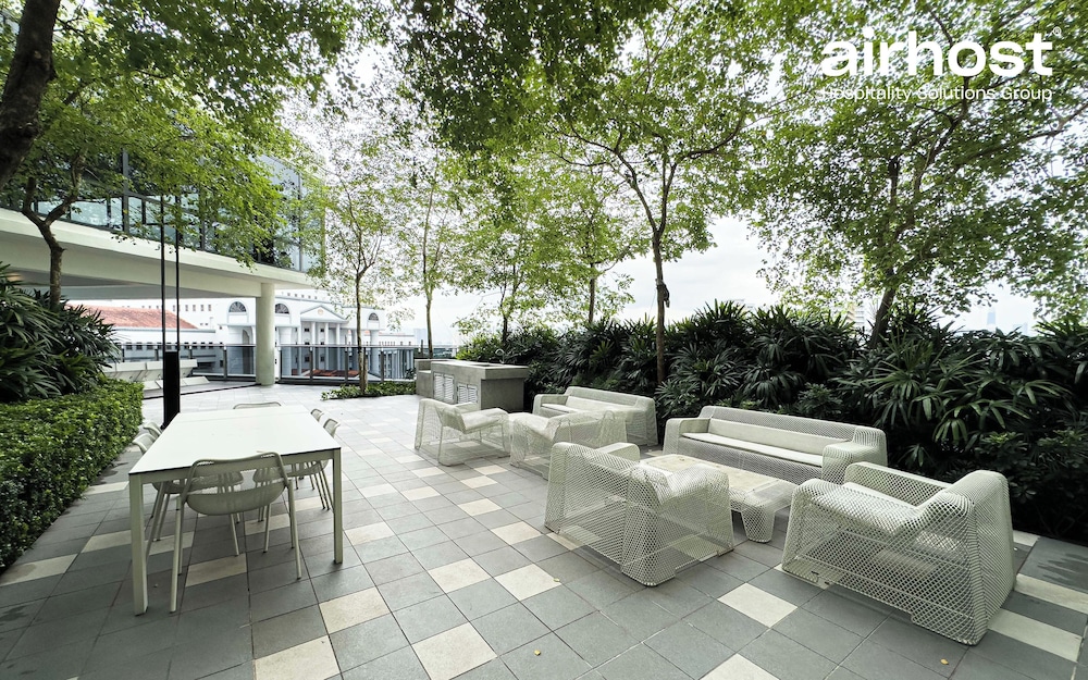 Met1 Residences Mont Kiara by Airhost