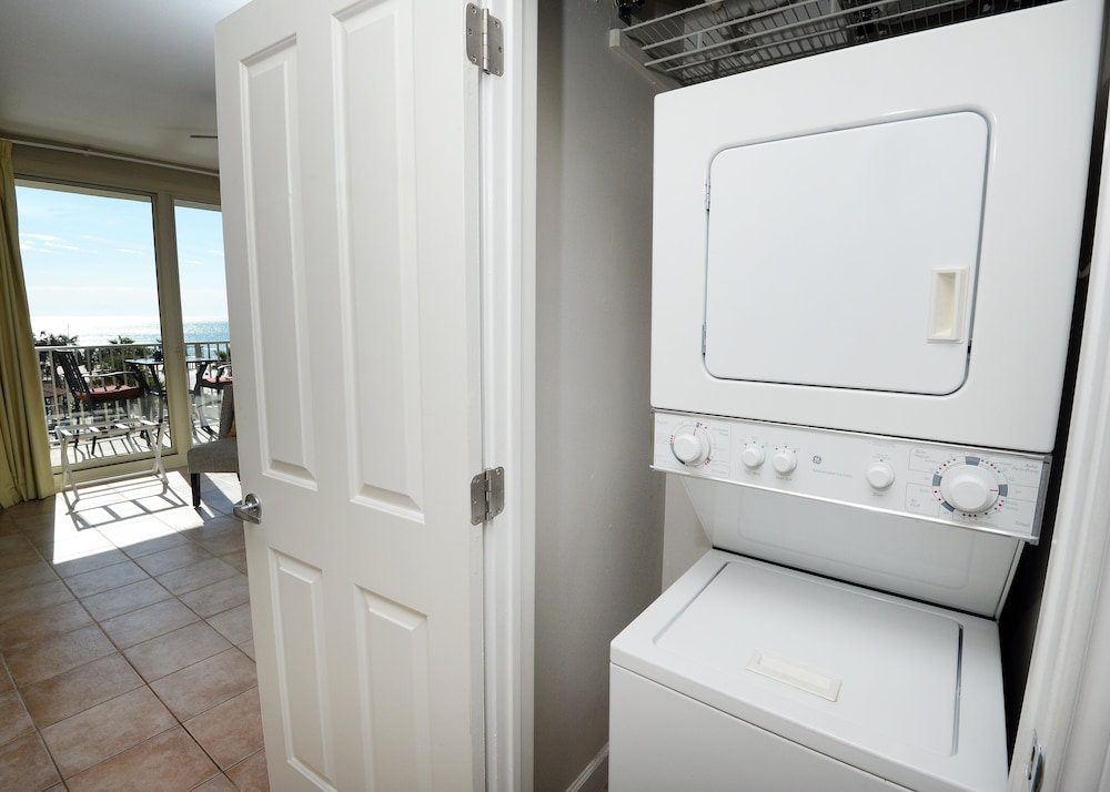 Shores Of Panama 405 1 Bedroom Condo
