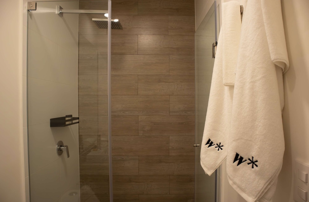 w Stunning 1BR in Miraflores