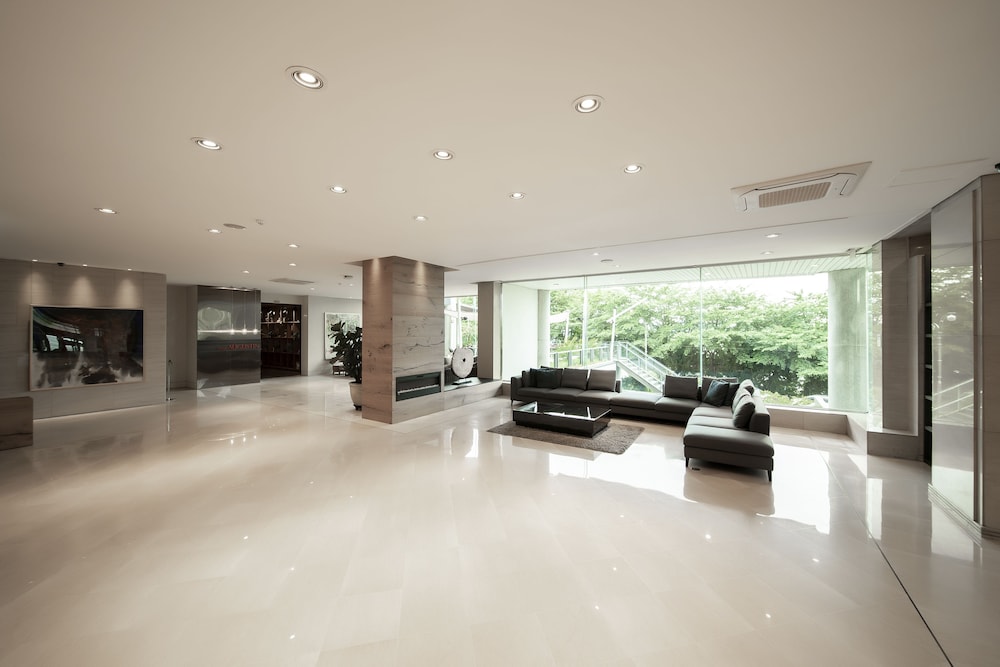 Hotel Illua 2
