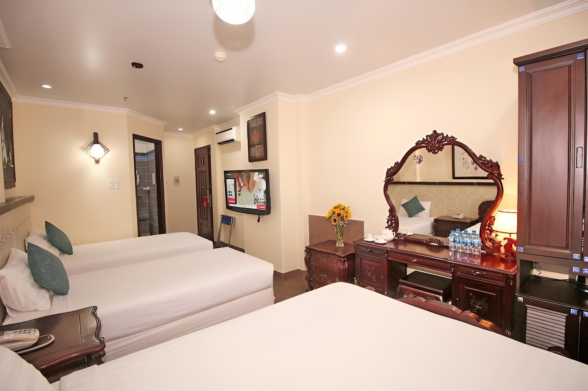 Lam Hotel