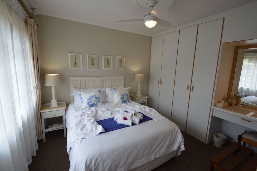 Bayside Lodge