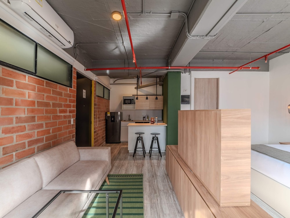 w Amazing 1BR in Laureles