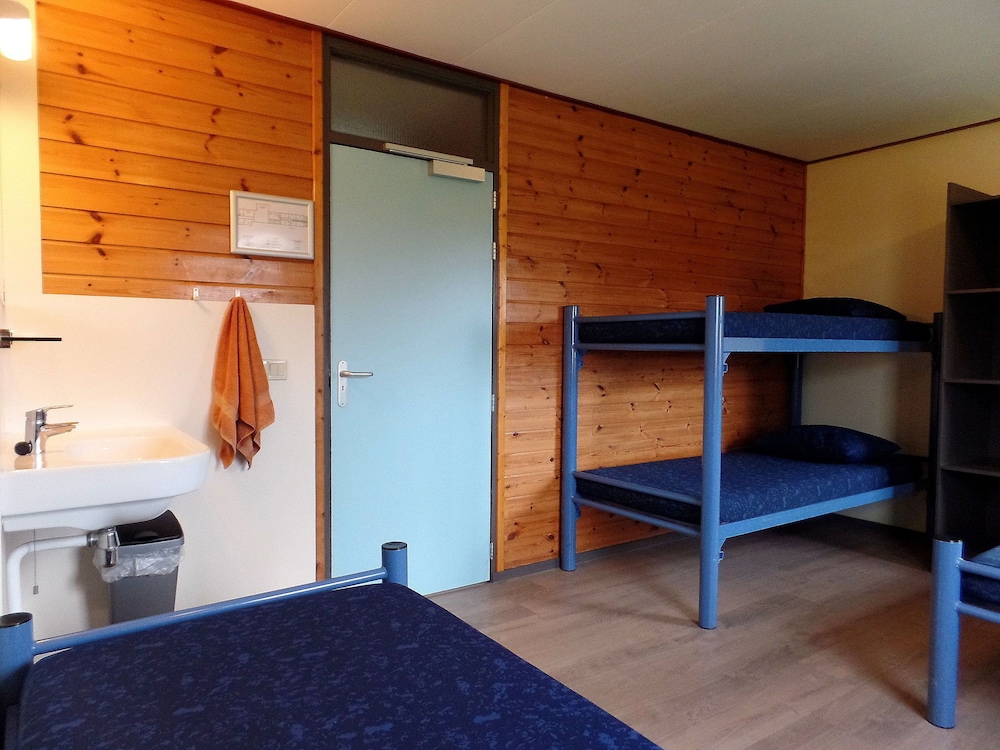 Big Holiday Home Near the North Sea Beach view 4