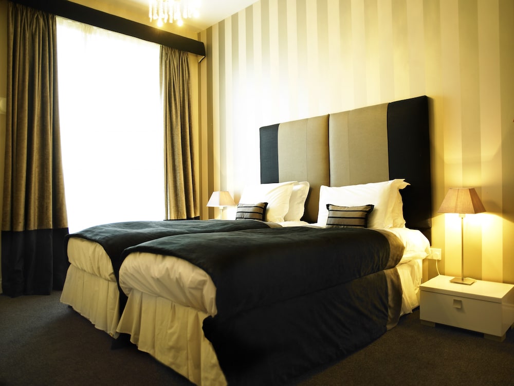 Kensington House Aparthotel view 3