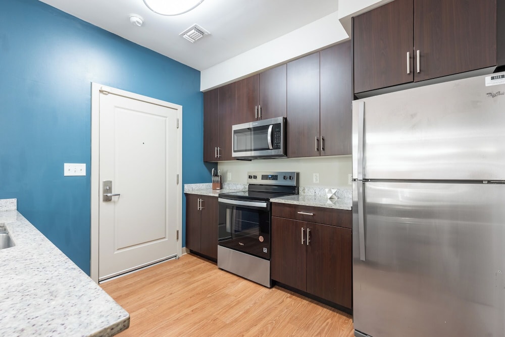 Landing Furnished Apartments South End Stratford
