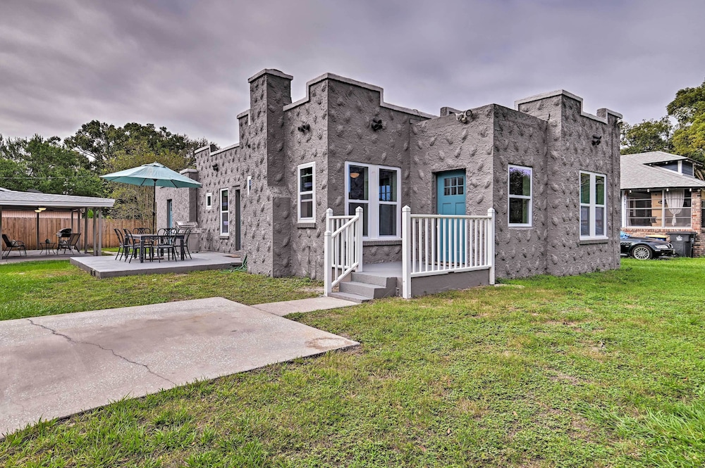 Walk to Dtwn: Winter Garden Home w/ Patio view 3