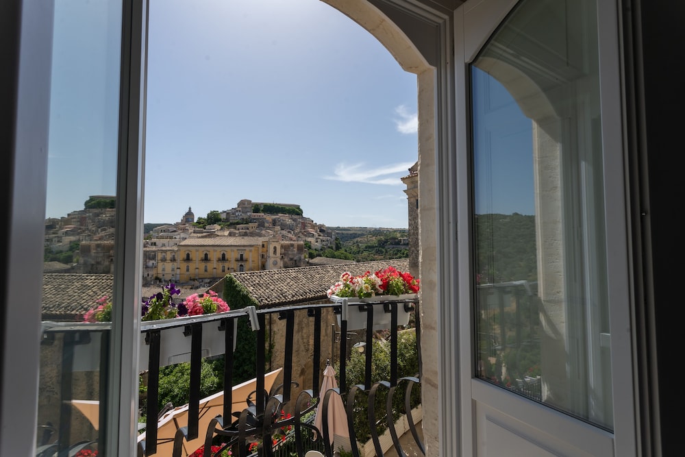 Terra del sole Ibla