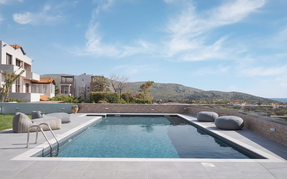 LaGon Luxury Villa