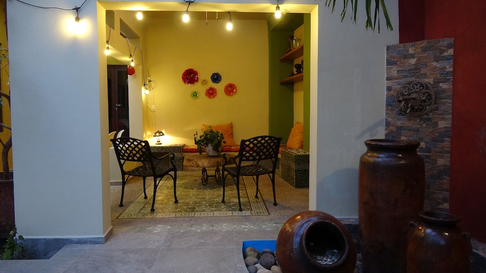 lounge