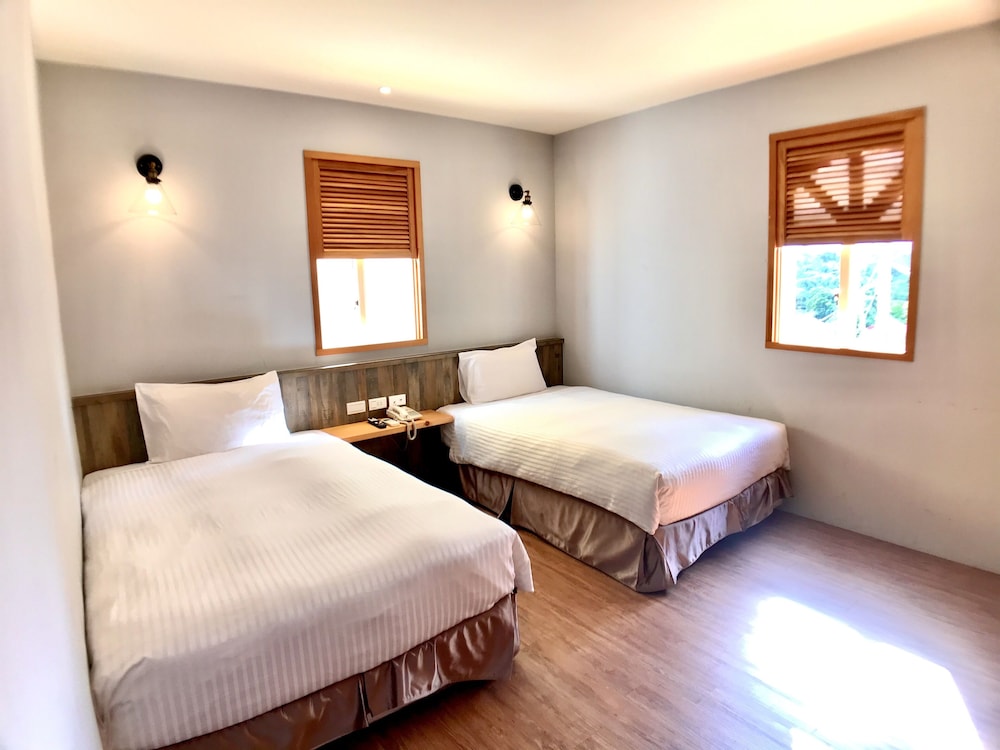 Martin Wales Hotel Kenting