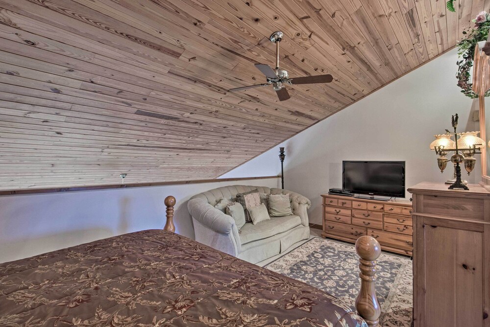 Palm Beach Retreat w/ Pool: 1 Mi to PGA Golf - Property Image 22