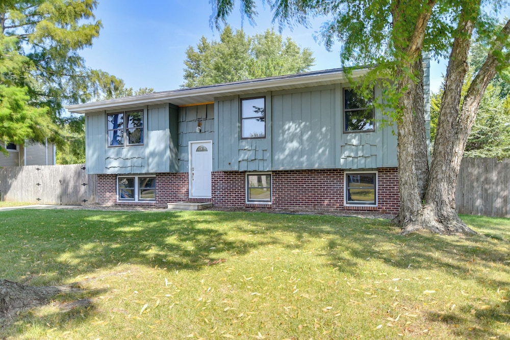4 Mi to Big Creek State Park: Spacious Family Home