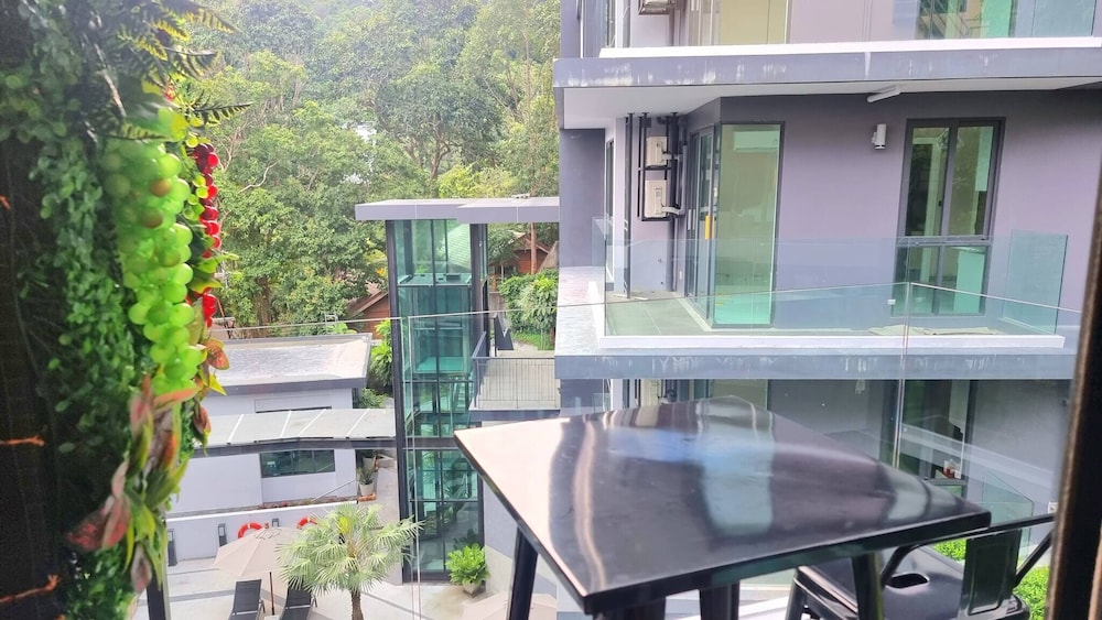 B407 - 1 Bedroom Condo Pool View Near Ao Nang Beach