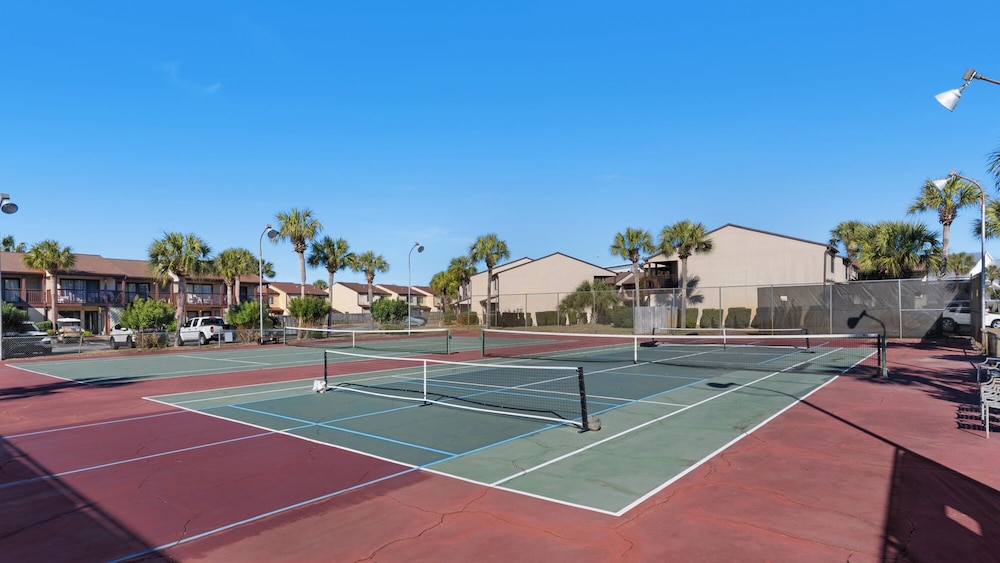 Portside Resort D1: Gulf Retreat With Pools, Beach & Family Adventures!