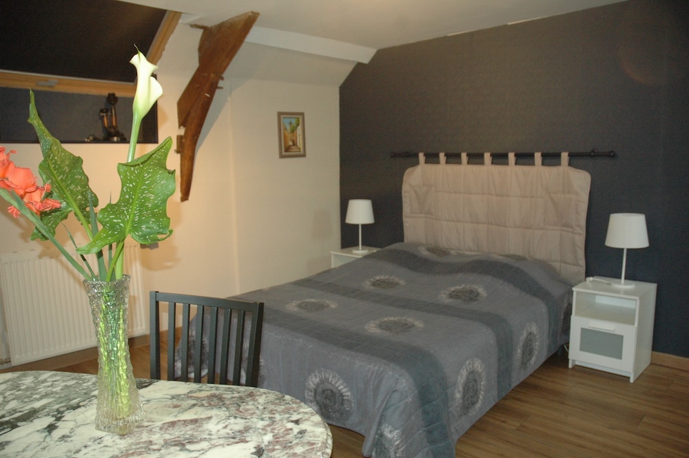 Photo 6