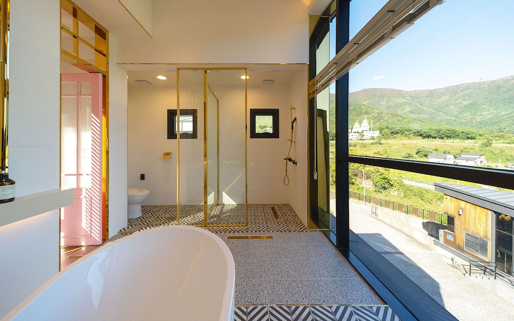 Ulsan Byeoldam Eunchae Pool Villa
