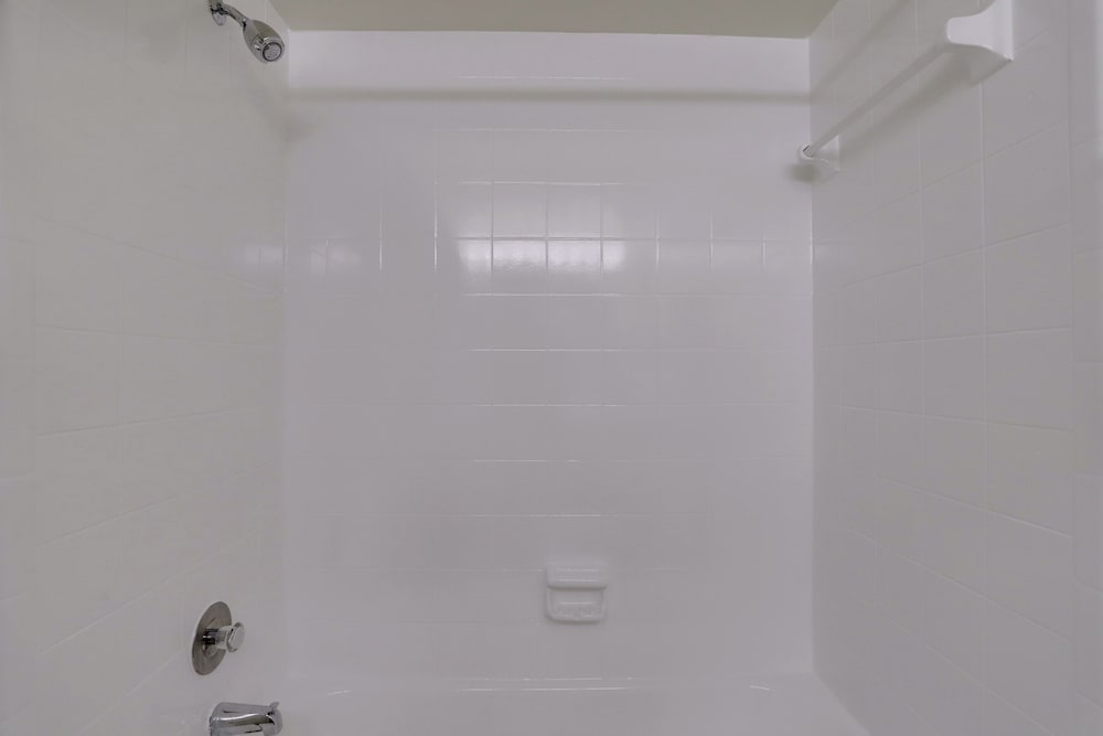 Modern 2BR Apt in Crystal City near D.C.
