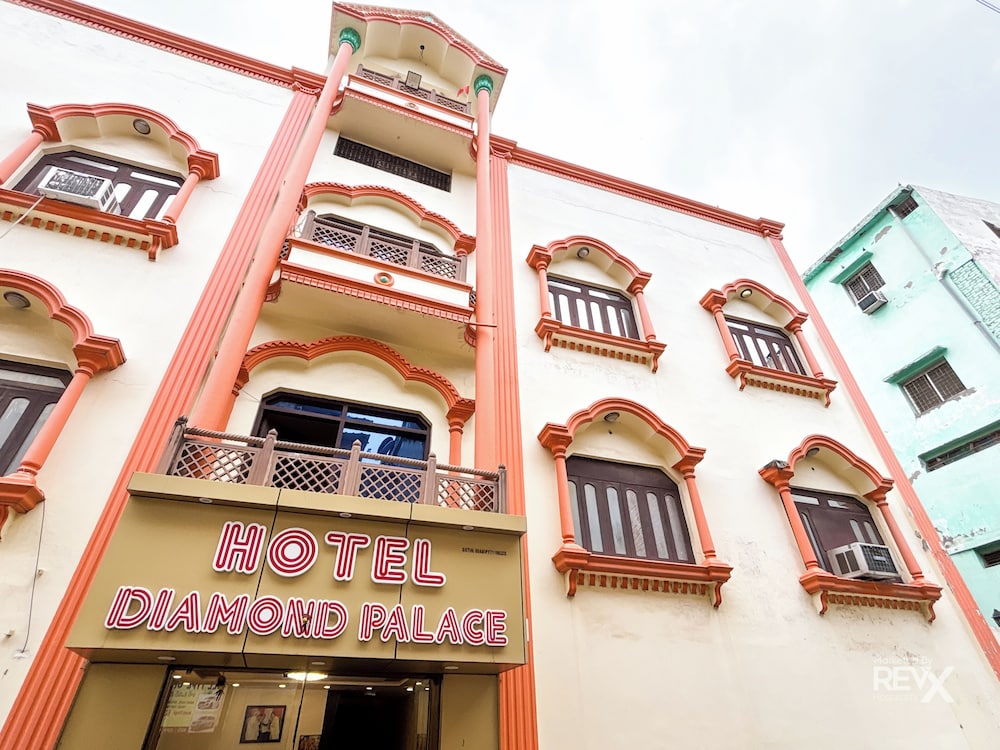 Hotel Diamond Palace