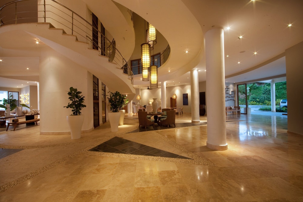 Hotel Bannister by Mint - Photo 10