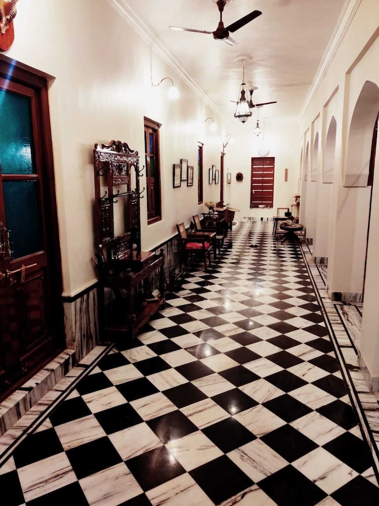 Cavalry Villa Bikaner
