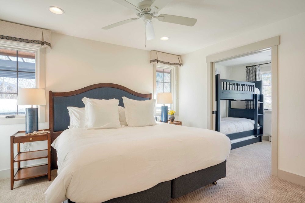 Luxury Mountain Estate w/ Indoor Pool, Gym & Hot Tub Near Keystone | Sleeps 19
