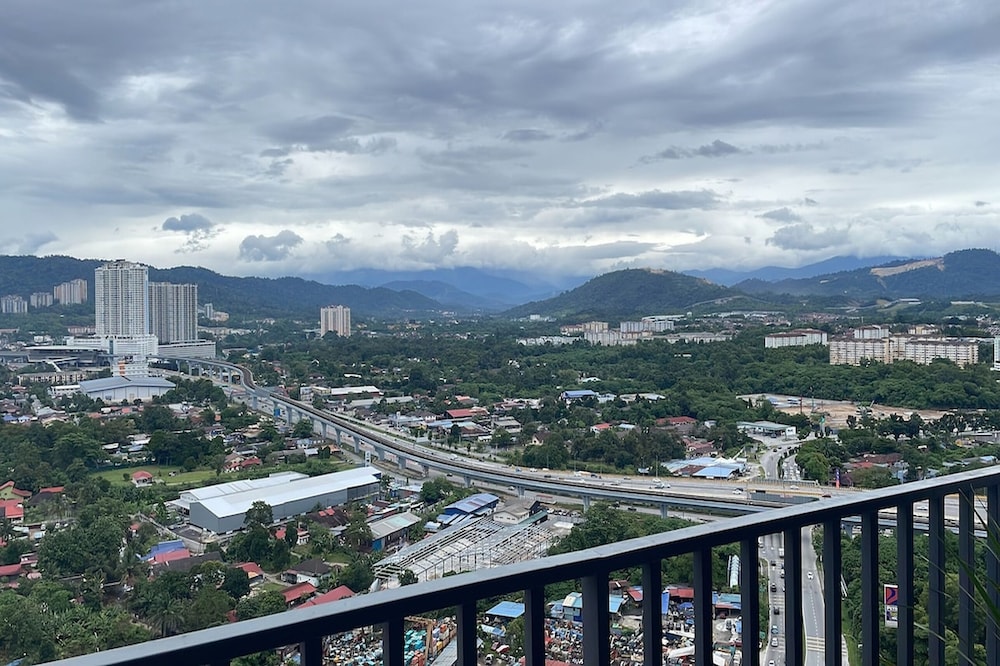 Netizen Cheras Residence by Emily in Town