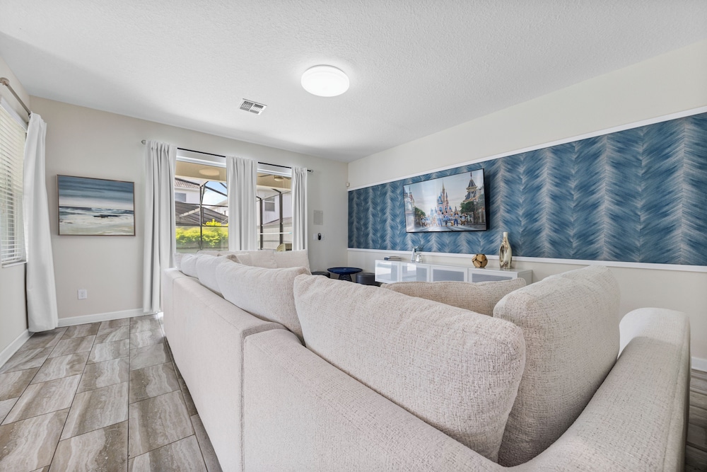4718 Sleepy Hollow Drive