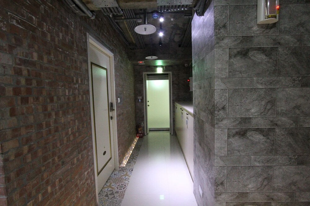 Cheers Loft - Hostel