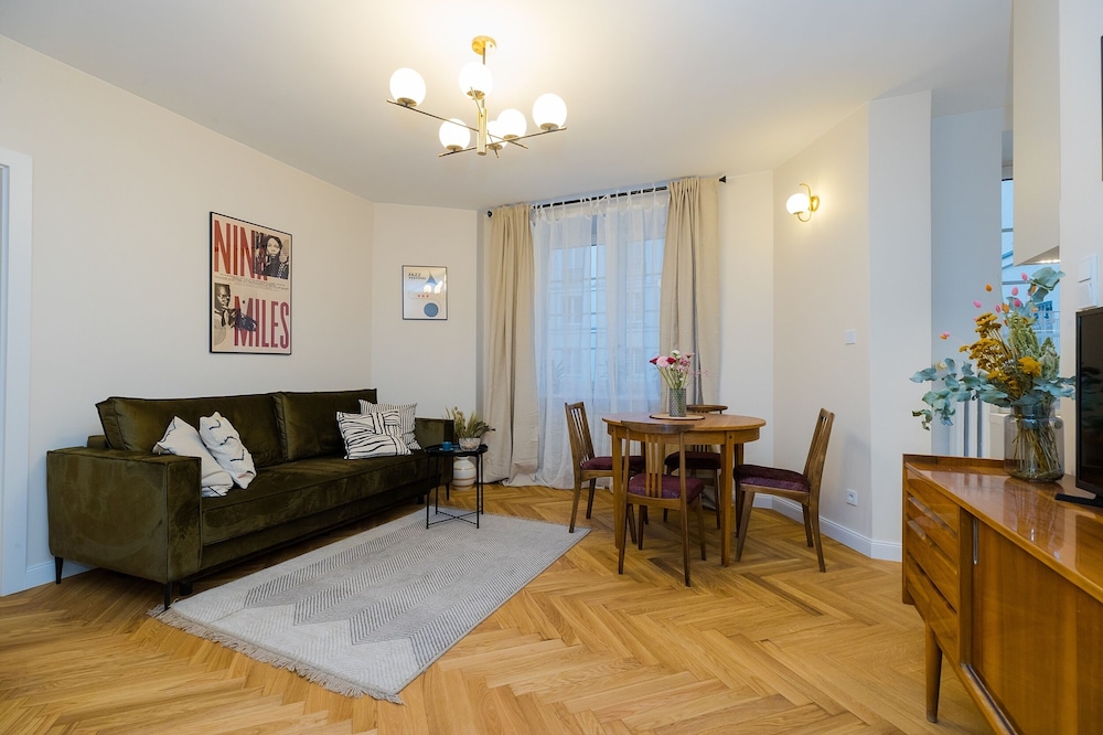 ShortStayPoland Targowa B160