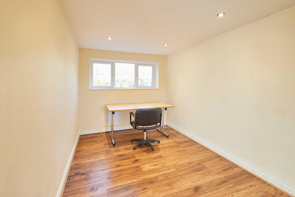 Host Stay Venture Park Villas