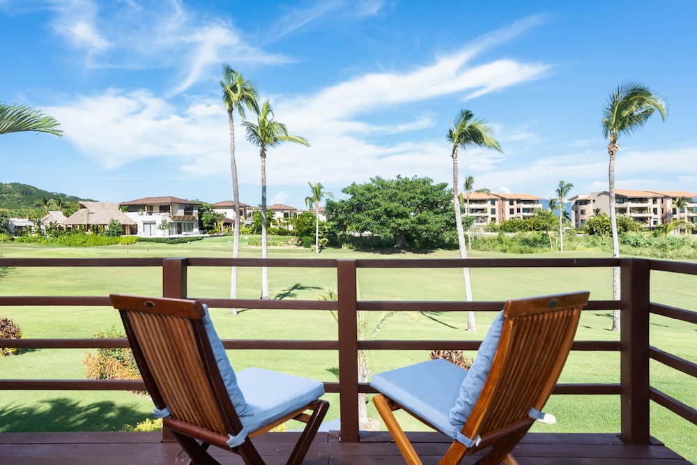 La Serenata in Punta Mita