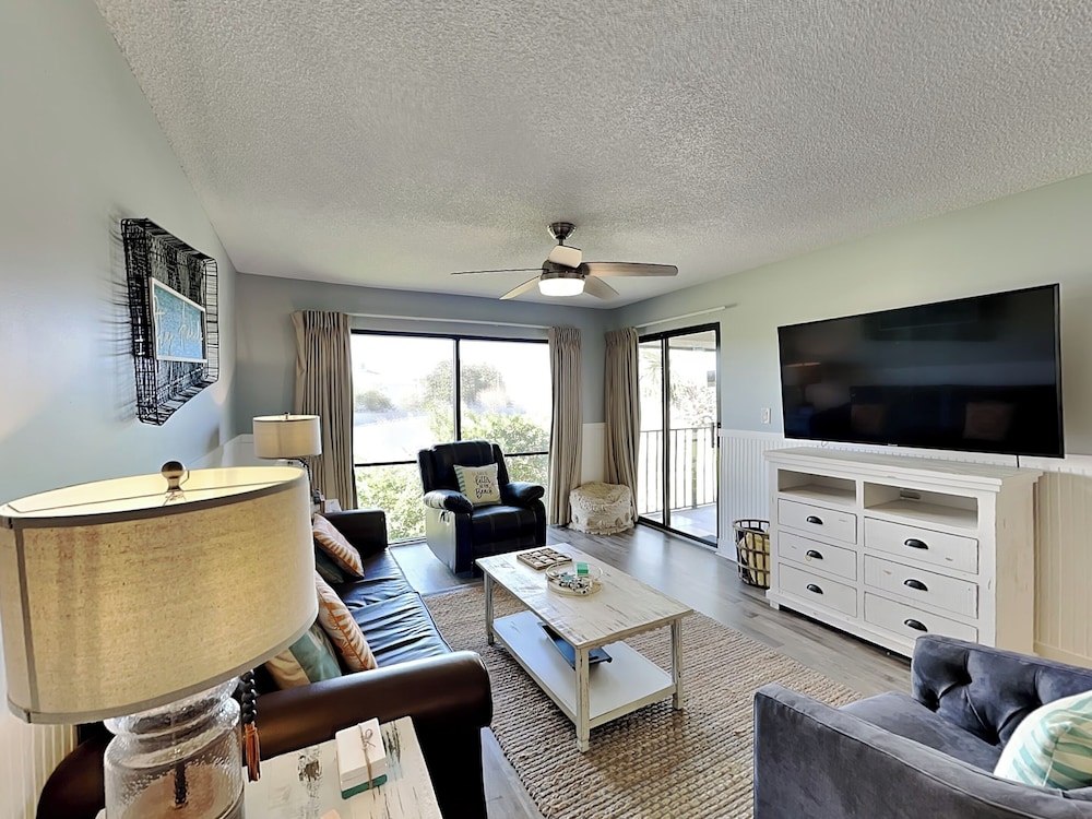 Edgewater Villa #2012 by Southern Vacation Rentals
