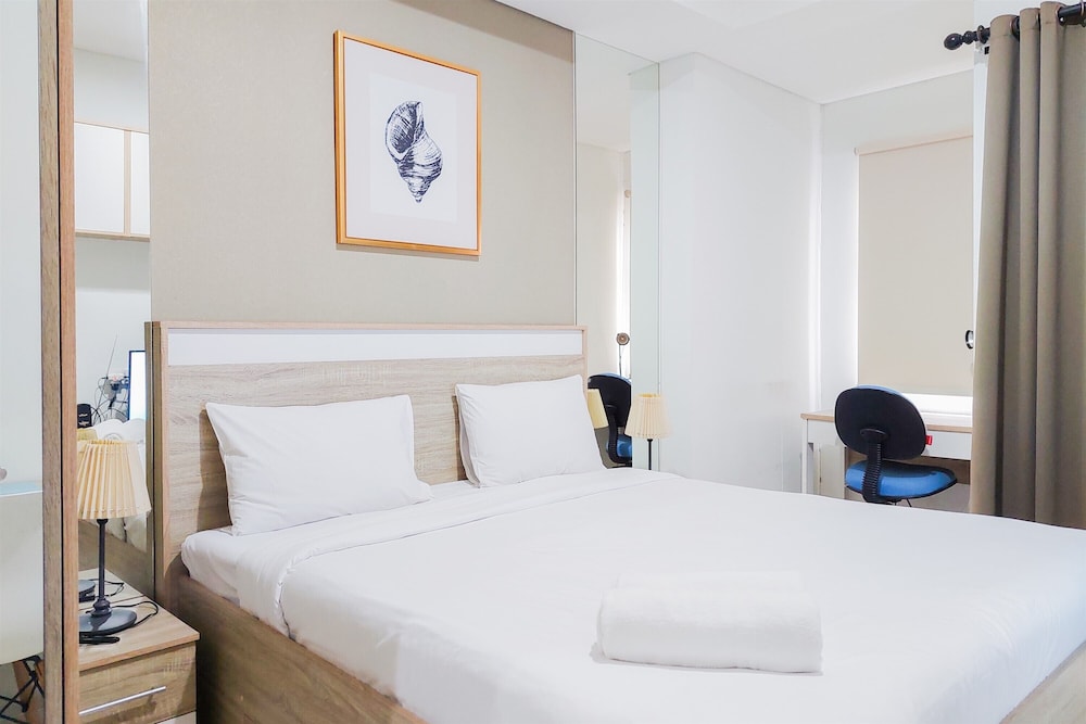 Warm and Clean Studio at Springwood Residence Tangerang Apartment